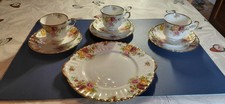 Ancien Service A Thé Royal Stafford Bone China Modéle Bouquet Années 60.
