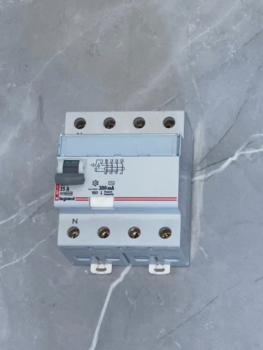 Inter différentiel 25a 300ma - inter,