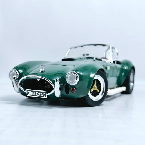 K07006g kyosho shelby - k07006g, 1/18
