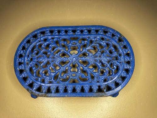 Dessous plat ancien fonte - de,