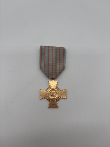Médaille croix combattant - médaille,