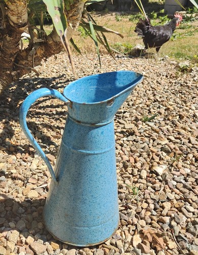 Vintage broc en tôle - 60's.,