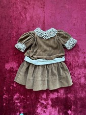 Robe Ancienne De Poupée