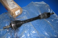 Cardan gauche pour: Peugeot: 206 1.6 16V CC, 1.6 16V SW et 1.6 16V avec ABS