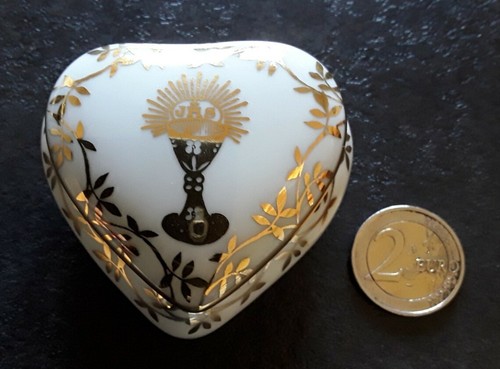 Boîte chapelet forme - à,