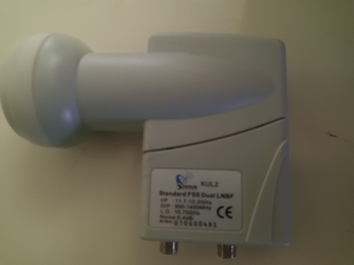 Dual output universal linear - universal,