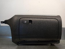 1K1857290 boîte a gants pour