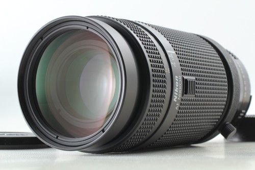 Objectif zoom téléobjectif