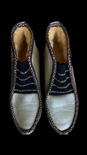 Superbe paire chaussons - superbe,