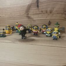 LOT FIGURINES MINIONS