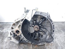 4M5R7F096YA Boîte De Vitesse