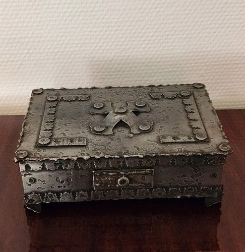 Boîte coffret métal - coffret, riveté
