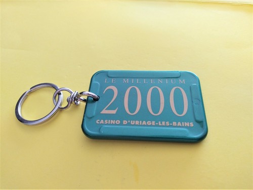 Ancien porte clés jeton - porte,