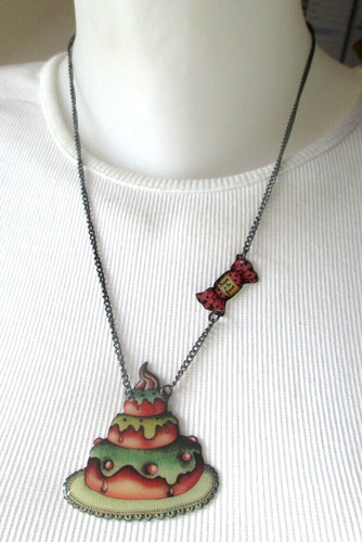 Collier pendentif gâteau