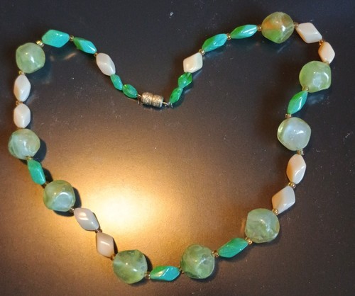 Collier perles pierres - , vertes