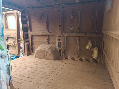 Liège projeté couches - projeté,