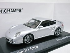 Minichamps 1/43 Porsche 997.2