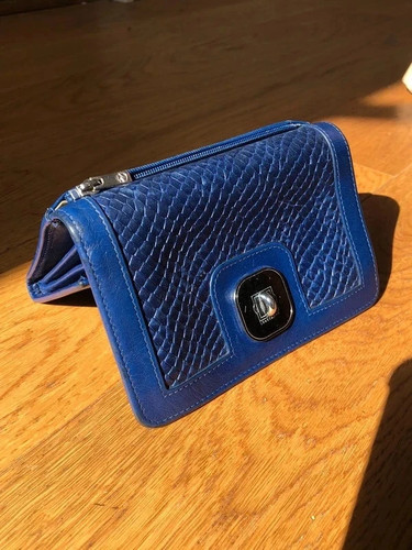 Beautiful cobalt blue - , leather