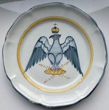 Assiette faïence de Waly / Aigle bleu couronné 