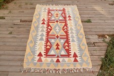 Tapis Kilim Turc 41''x67''