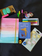 Lot papeterie carnets stylos