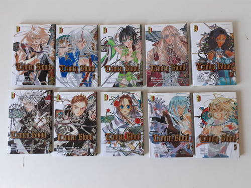 Trinity blood manga lot - blood,