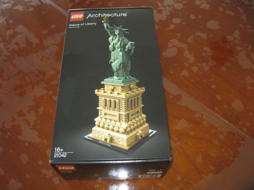 Lego architecture 21042 - 21042, statue