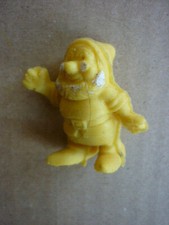 Figurine gomme ESSO GLUPS  Blanche Neige et les 7 nains  PROF /  version JAUNE