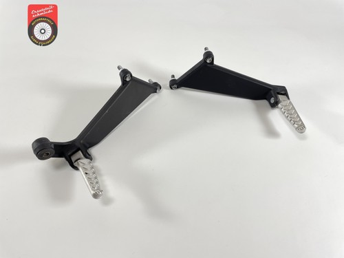 Grille pied passager gauche - pied,