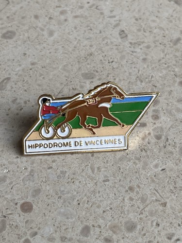 Pin hippodrome de - pin’s,