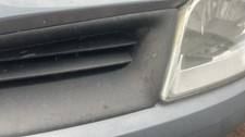 Calandre gauche RENAULT CLIO 3