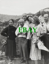 Photographie de PABLO PICASSO FRANCOISE GILOT PAUL ELUARD JEAN DESAUT 1950