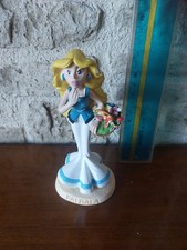 FIGURINE ASTERIX FALBALA