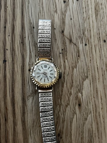 Montre flor mécanique - montre,