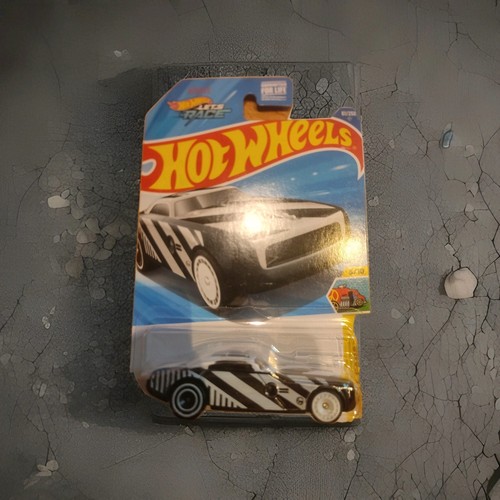 Hot wheels roller - hot, hwart