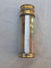 LE KID Ancien Vaporisateur de Parfum de poche en Nacre et Laiton