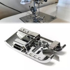 Pied-de-biche pour machine à