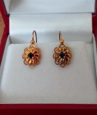 BOUCLES D'OREILLES DORMEUSES
