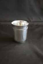 Timbale en métal argenté -