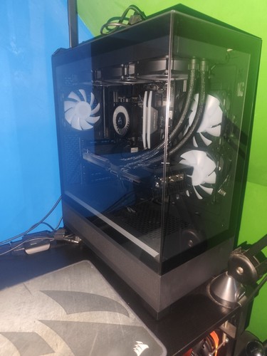 Ordinateur bureau gamer - ordinateur,