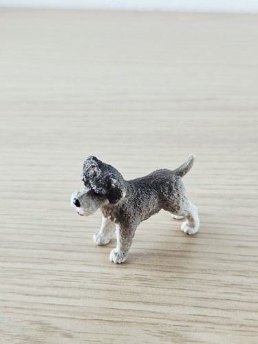 Schleich figurine chien