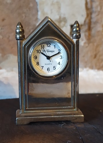 Horloge miniature pendulette