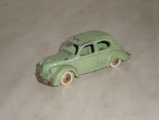 Rare PANHARD Dyna X verte au 1/43ème CIJ bon état d'usage
