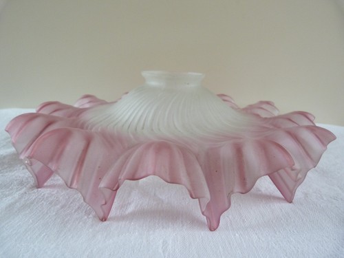 Ancien abat jour - , verre