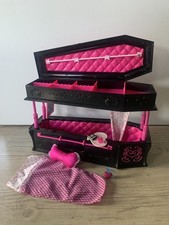 Lit Monster High Draculaura