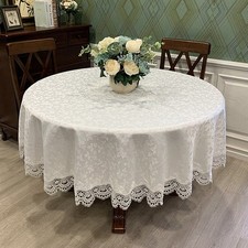 Nappe ronde avec dentelle pour