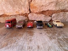 Lot de 6 véhicules DINKY TOYS