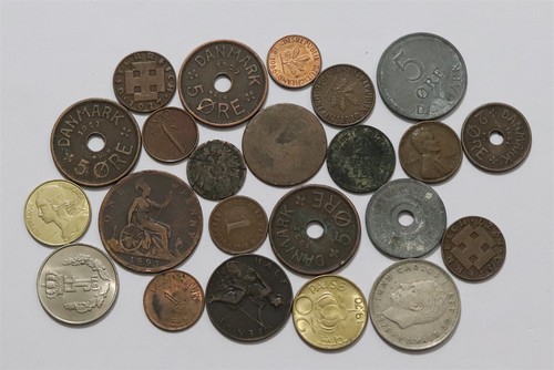World old coins - 🧭,