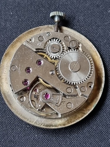 Mouvement montre mécanique - montre,
