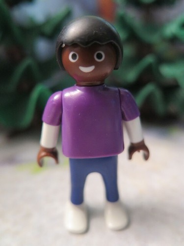 Enfant petit garçon noir - petit,